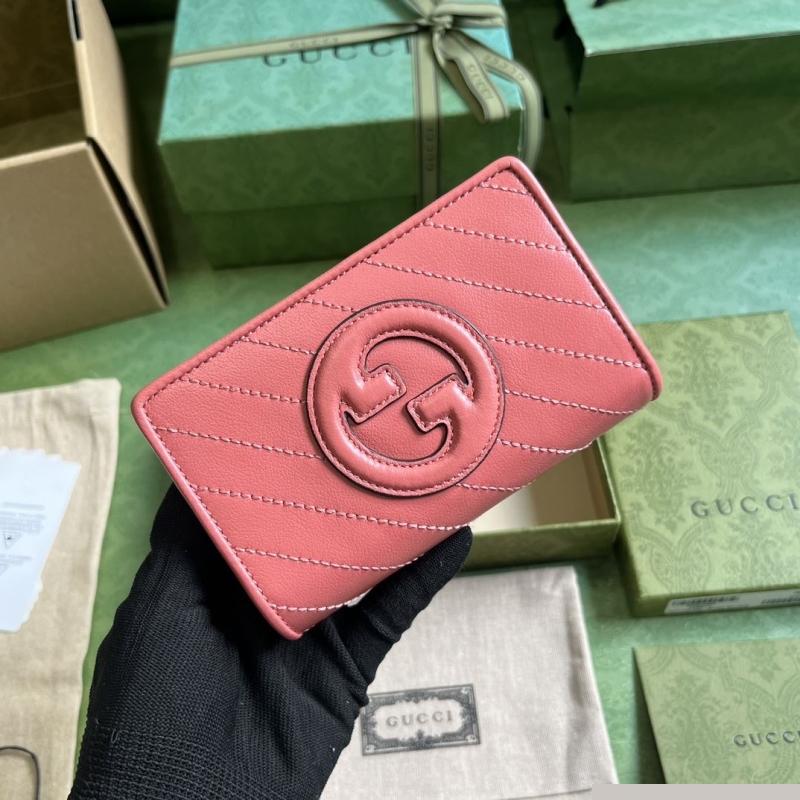G*u*i wallets & purse